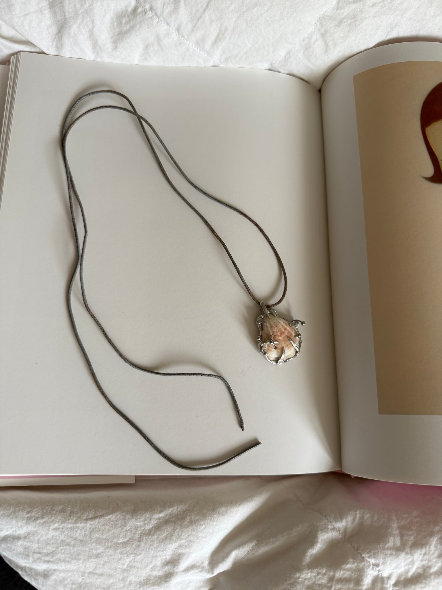 „lys“ pierced charm - Monoklin