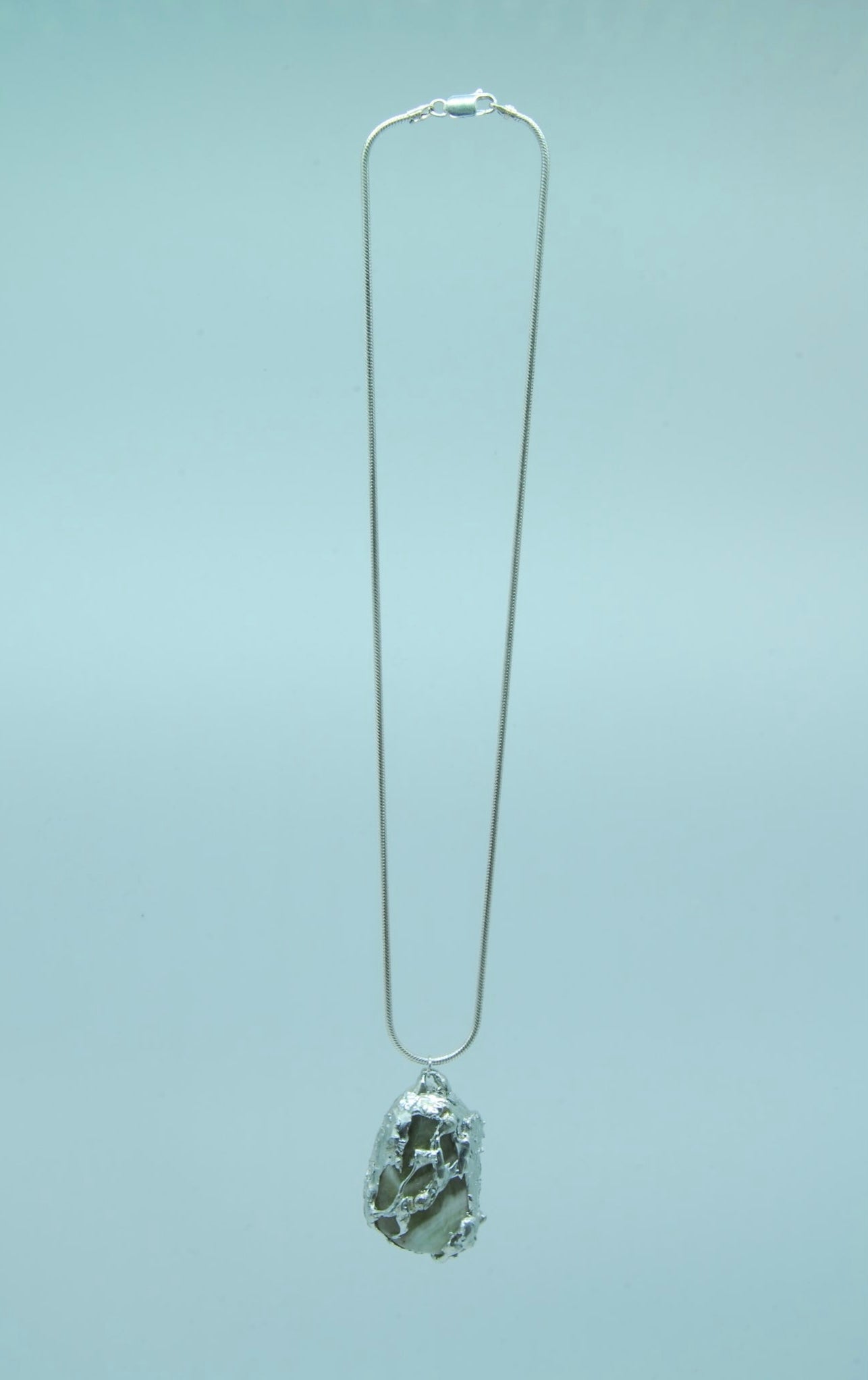 „Abyss“ -Monoklin 925 silver chain
