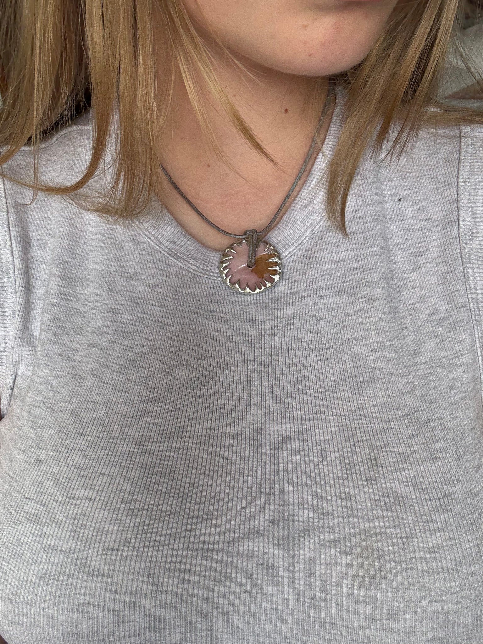 „velv“ necklace- Monoklin